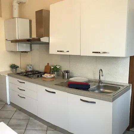 別荘 Myroom Station In Town 2 ベルガモ